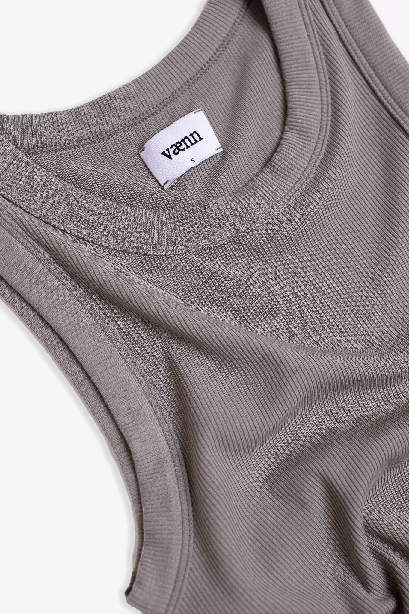 Rib Muscle Tank Smoke
