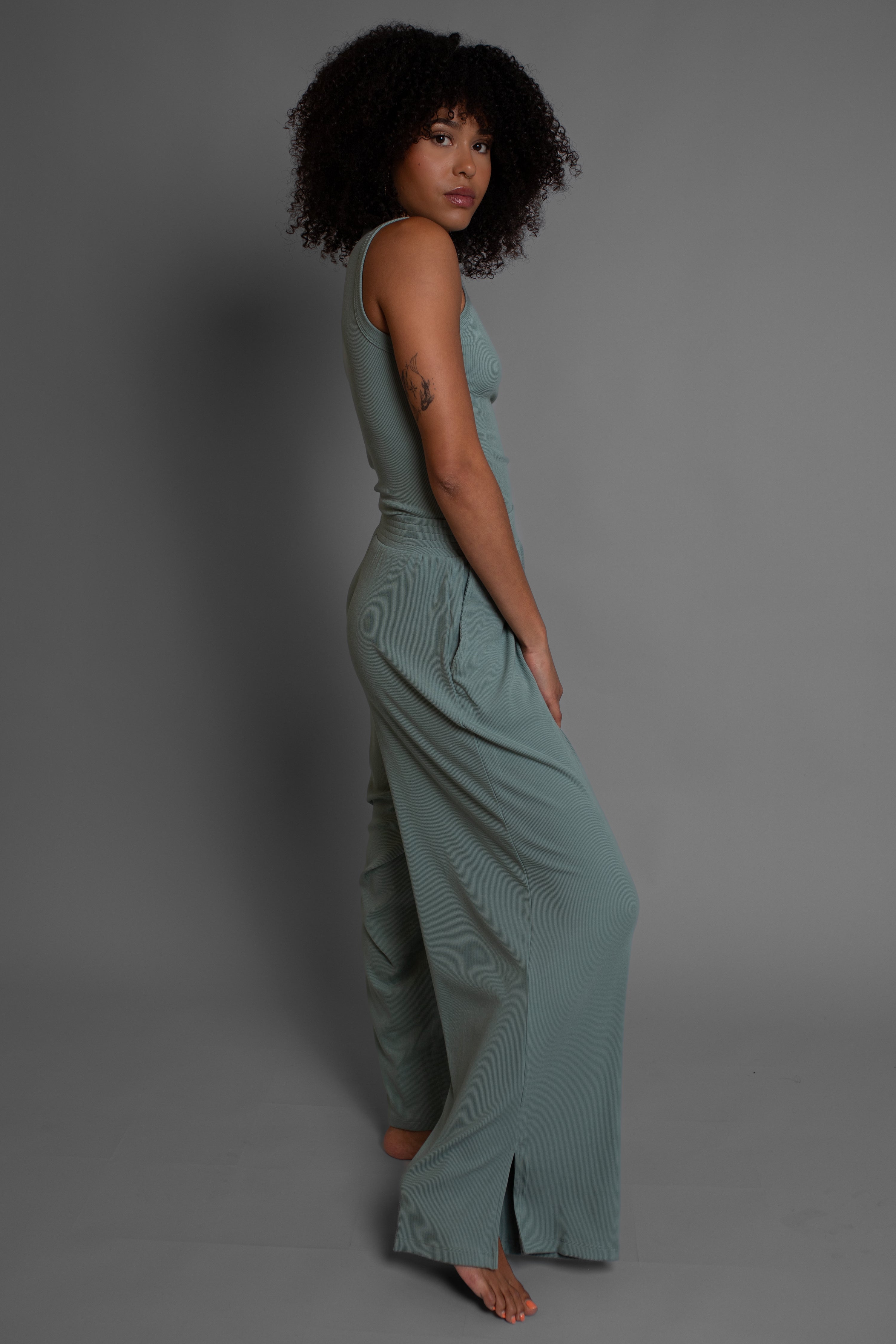 Pull on Wide Leg Rib Pant Agave