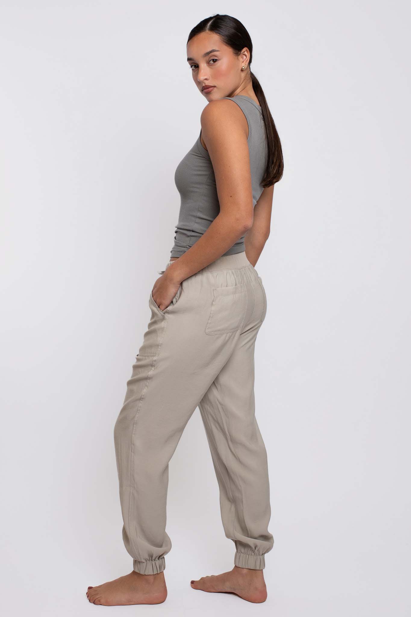 Bleeker Jogger Oyster